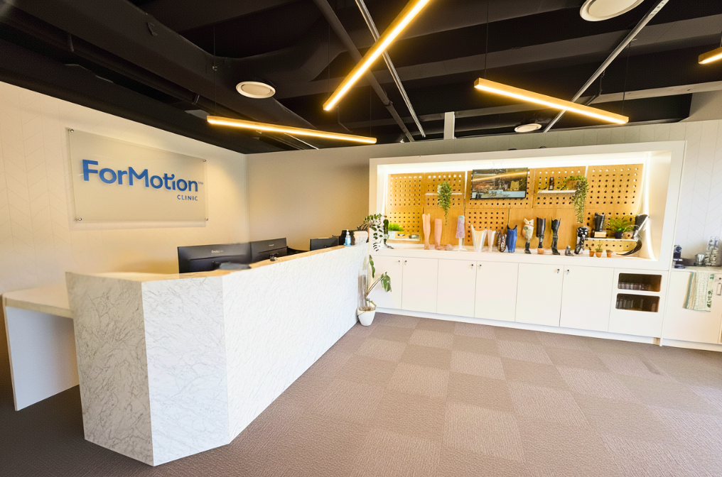 Contact us at Formotion clinic | prosthetics experts
